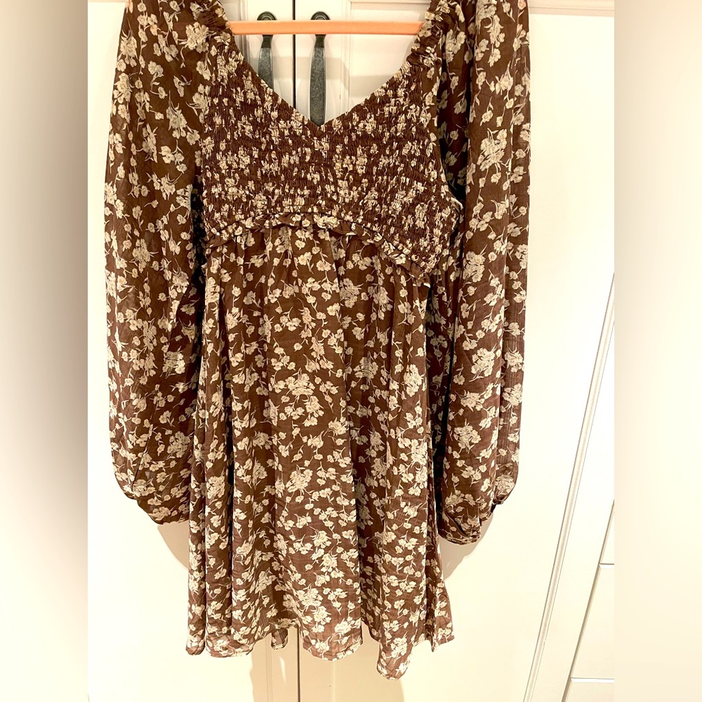 Stunning v neck mini dress